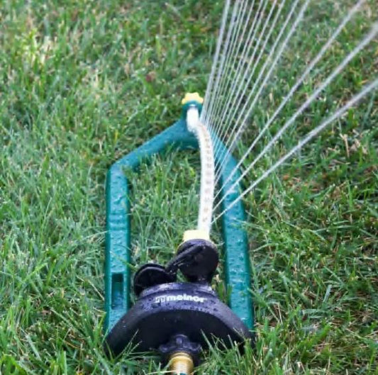 A8136, 3,400 sq. ft. Oscillating Sprinkler