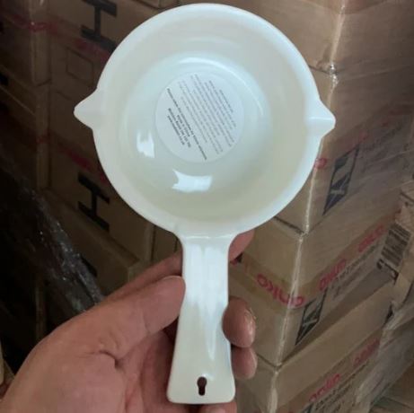 A6337, White Measuring Cup 1 Cup Plastic Nylon