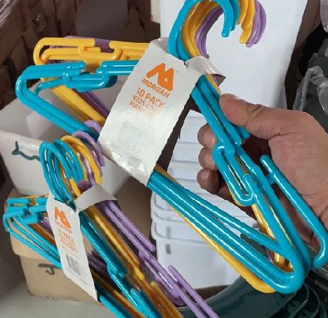 A6338, Children's Plastic Hangers