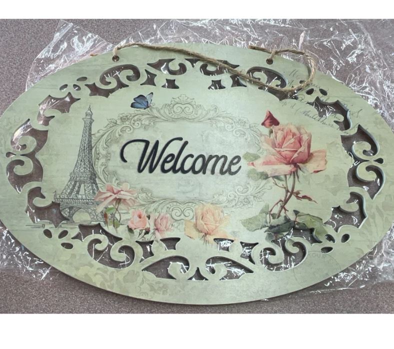 A6570, Oval wood welcome door sign 11.5" x 7.5"