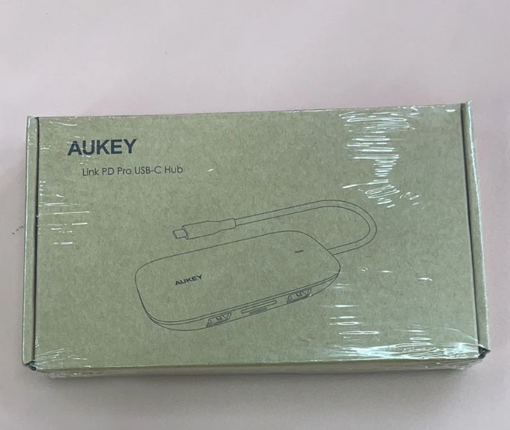 A6424, AUKEY CB-C71 8 in 1 USB C Hub with Ethernet Port