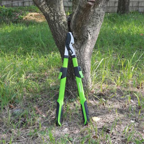 A6201, Telescoping Bypass Lopper Pruners, Heat-Treated Steel, Cutter