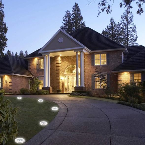 A6185, Four Packs of Solar Lawn Lights